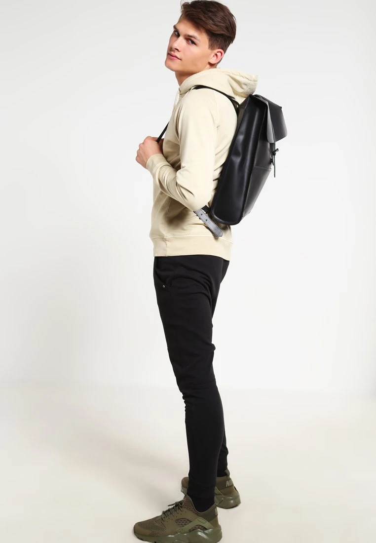 URBAN CLASSICS Acid Wash Raglan Hoody - Sweatshirt – Image 2