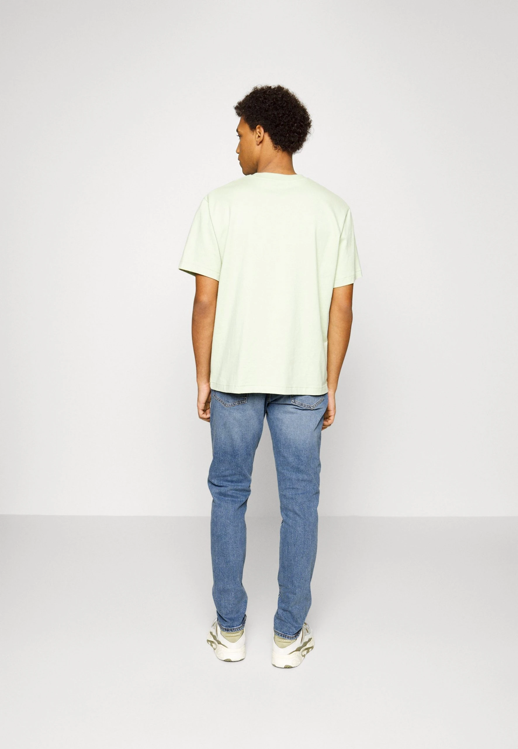 GAP Moss - Jeans Fuselé - Light Wash – Image 3