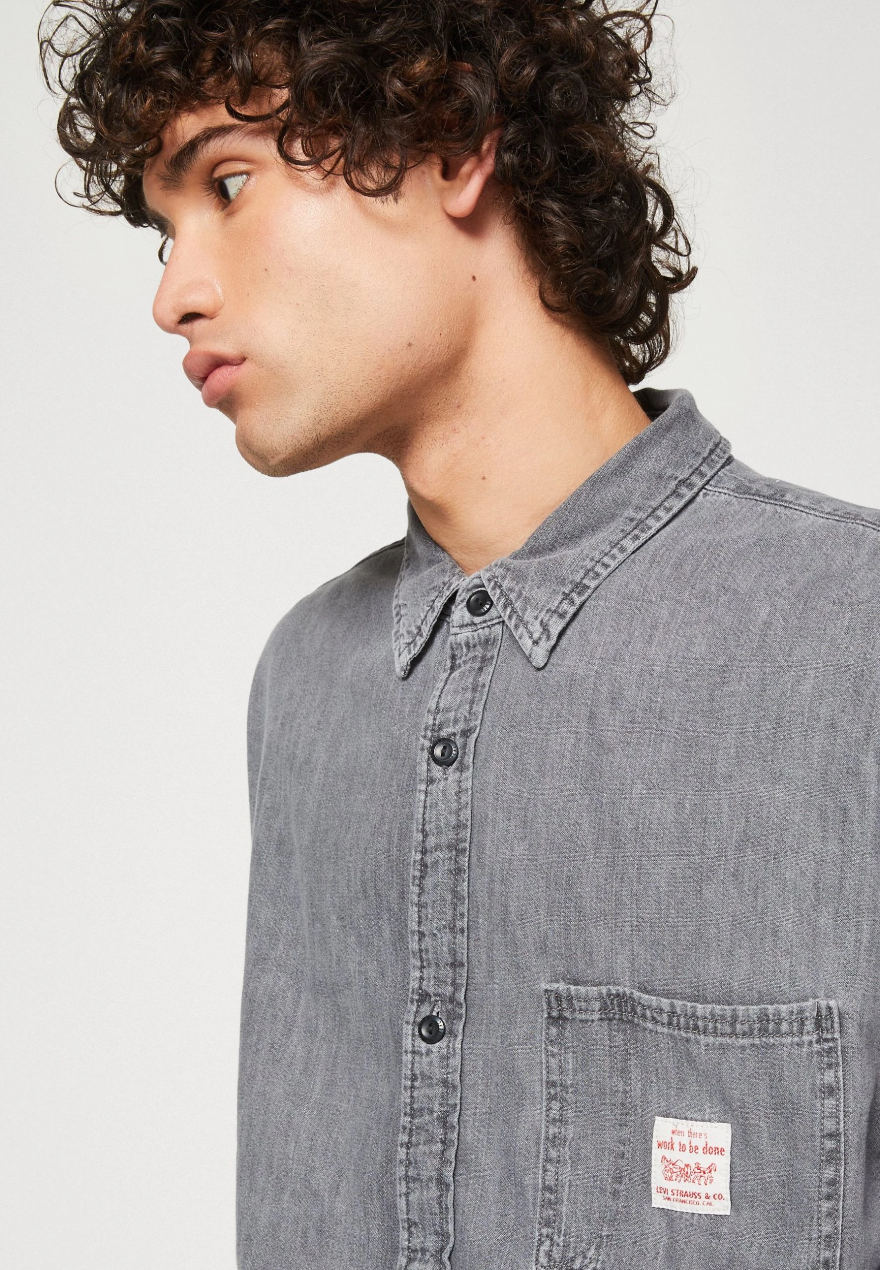 Levi's® Workwear Waller 1 Pocket Shirt - Chemise - Black Denim – Image 6